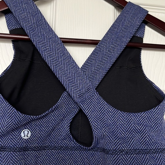 LULULEMON | All Sport Bra Sz US 4 - Picture 7 of 8